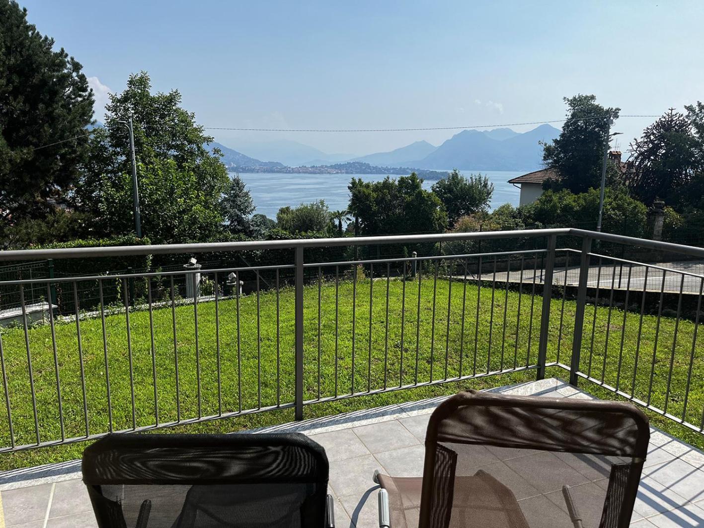 Magicview Baveno Apartment With Garden And Lake View Eksteriør bilde